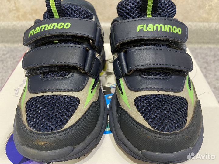 Кроссовки 23 размер