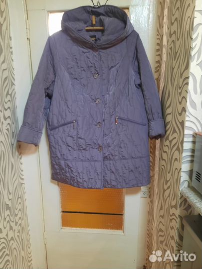 Куртки,пуховики и ветровки