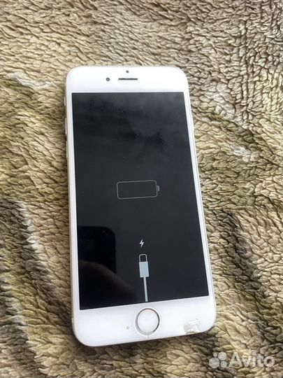 Телефон iPhone 6
