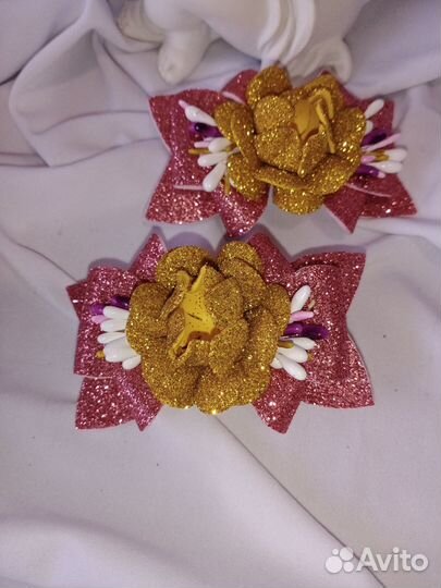 Заколки-бантики для волос ручной работы