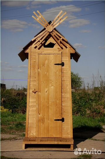 Дачный туалет с установкой SUN338