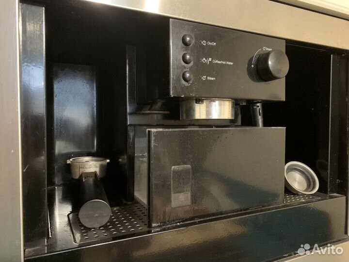 На запчасти кофемашина IKEA Whirlpool Bem500s