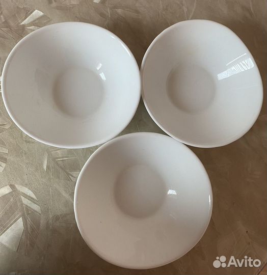Набор из 3 тарелок с ассиметричными краями