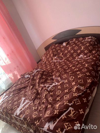 Брендовое постельное белье Сатин с одеялом новое