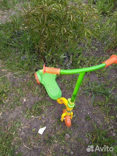 Самокат детский трехколесный