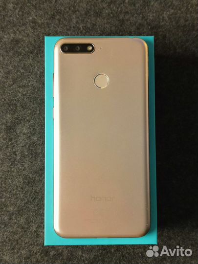 HONOR 7C, 3/32 ГБ