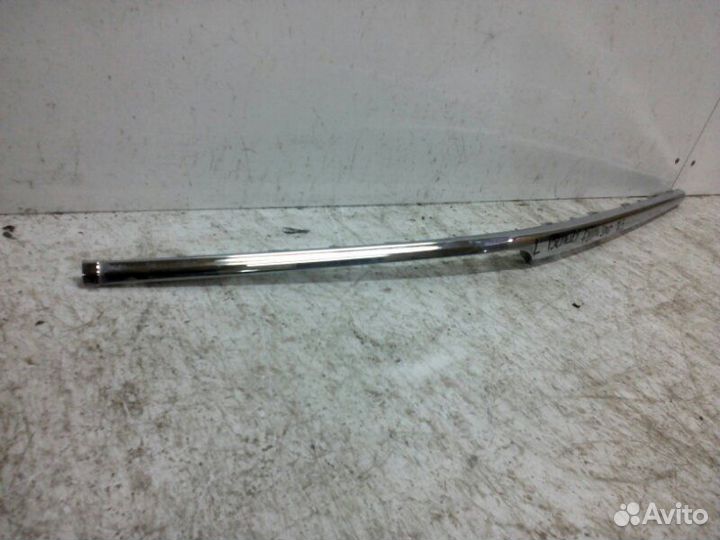 Молдинг бампера передний правый Bentley Flying