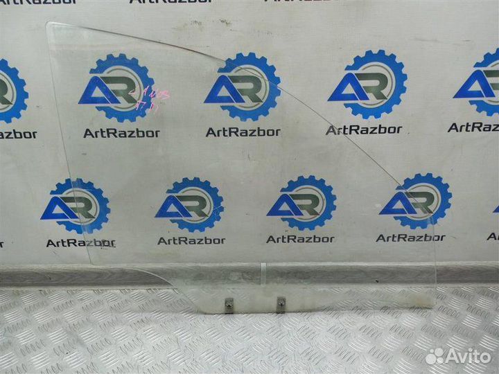 Стекло двери передней правой Chevrolet Lanos 1.5