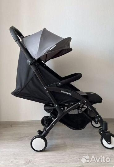 Коляска прогулочная