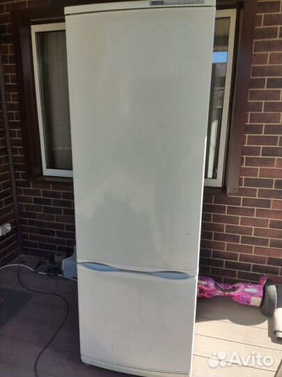 Холодильник атлант бу