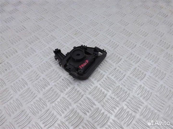 Моторчик заслонки печки Skoda Fabia 2 1.6 CFN