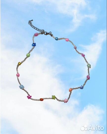 Колье чокер из бисера