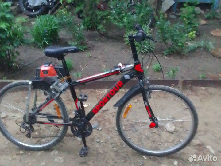 Велосипед скоростной новый с двигателем от триммер
