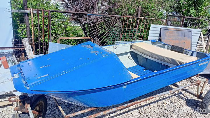 Моторная лодка