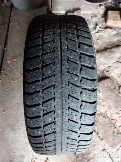 Зимняя резина(шины, штамповка, ). 16r