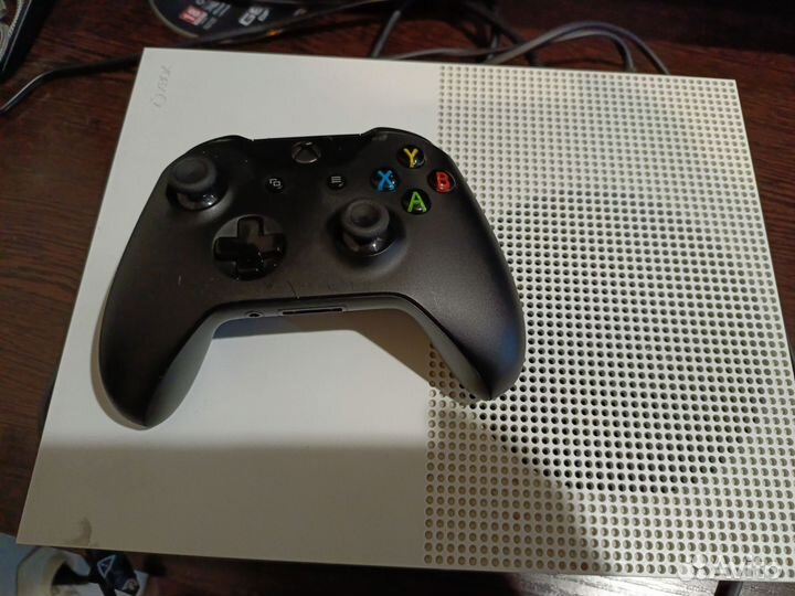 Xbox One s