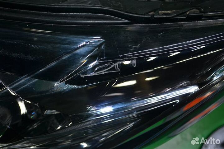 Фара левая Mitsubishi Pajero Sport 3 2015-2021