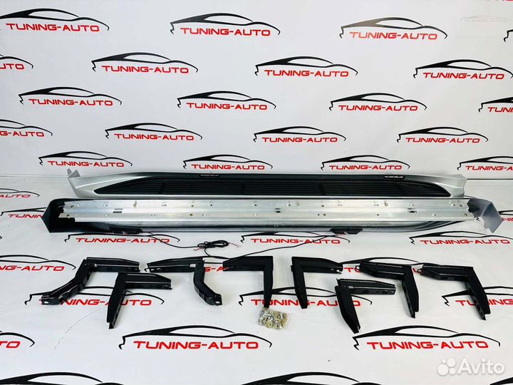 Подножки Toyota Land Cruiser 100 с подсветкой Z017