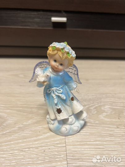 Фигурка статуэтка ангел