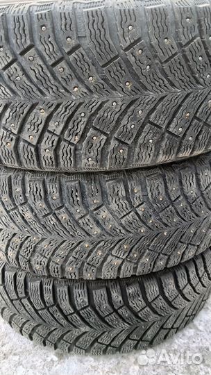Michelin X-Ice North 4 205/55 R16