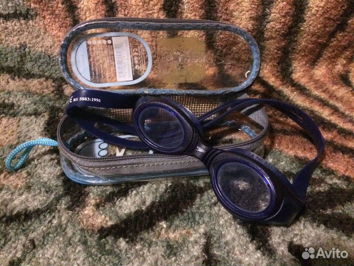 Плавательные очки