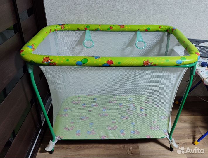 Манеж детский складной