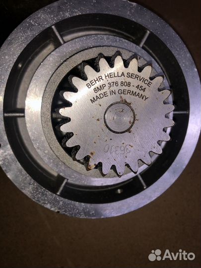 Водяной насос Hella/Behr 8MP 376 808-454