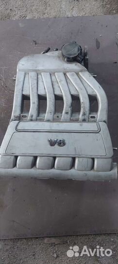 Коллектор впускной на Volkswagen Phaeton