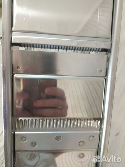 Терка для овощей Bron