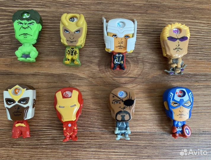 Киндер игрушки разные много