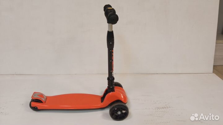 Самокат детский трехколесный складной