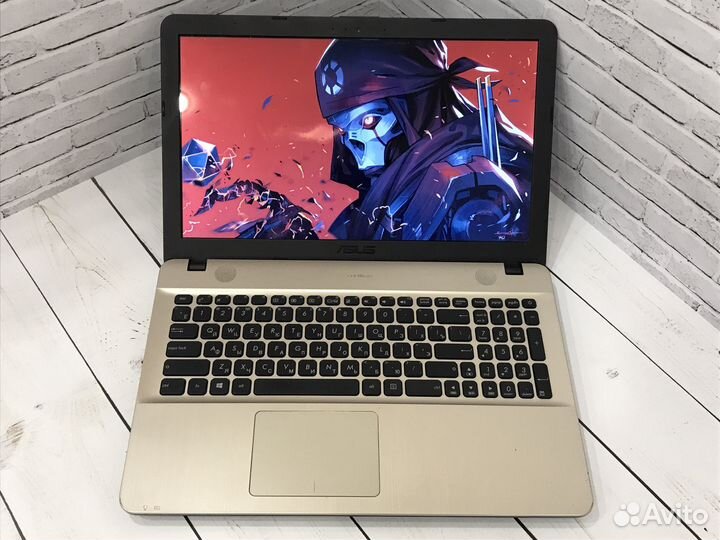 Мощный ноутбук Asus 4ядра/4gb/SSD/гарантия