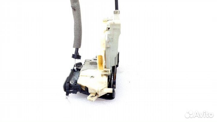 Замок двери передний правый Audi Q7 4M crec 2016