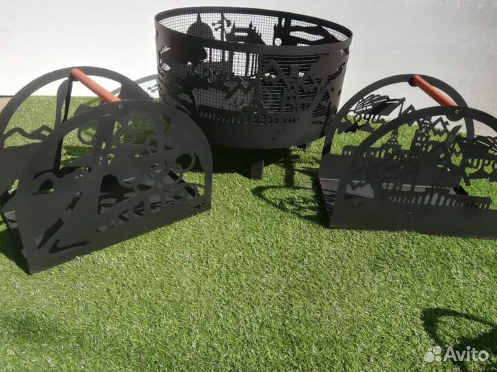 Дровница с индивидуальным дизайном