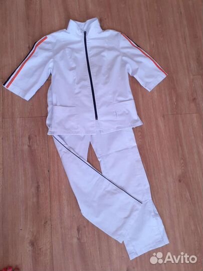 Медицинский костюм