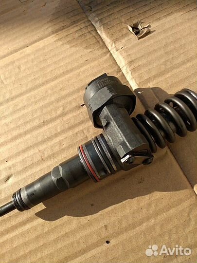 Audi/Skoda/VW 1,9TDI насос-форсунка 038130073AA