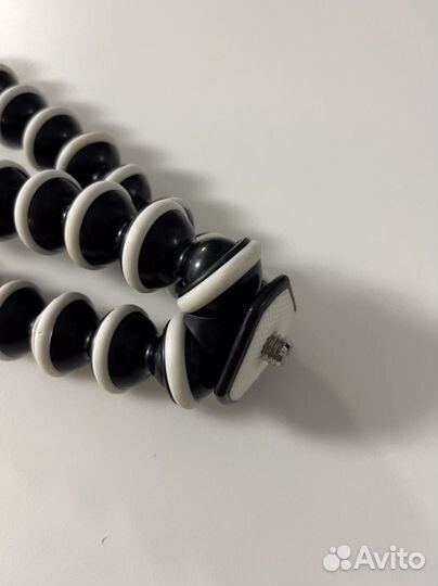 Гибкий трипод для крепления камер