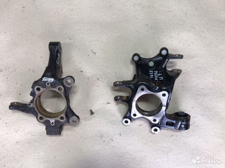 Кулак задний Hyundai Tucson 2018