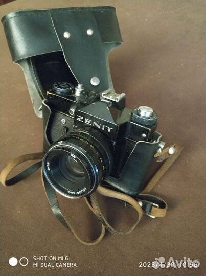 Пленочный фотоаппарат зенит TTL