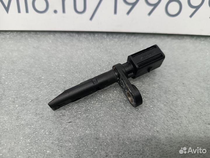 Датчик ABS передний левый Audi Q7