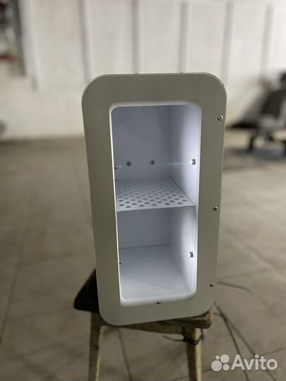 Холодильник Red Bull