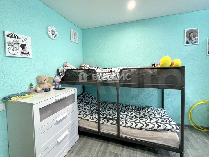 2-к. квартира, 56,1 м², 1/3 эт.