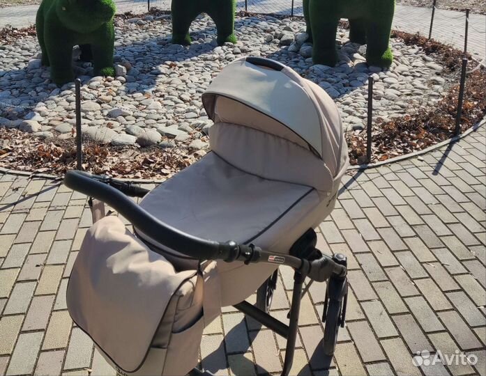 Коляска 2 в 1 lonex