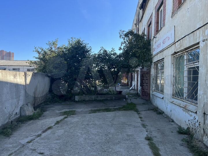 Свободного назначения, 2000 м²