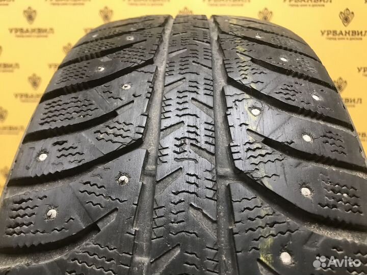 Bridgestone Ice Cruiser 7000 205/55 R16 91T