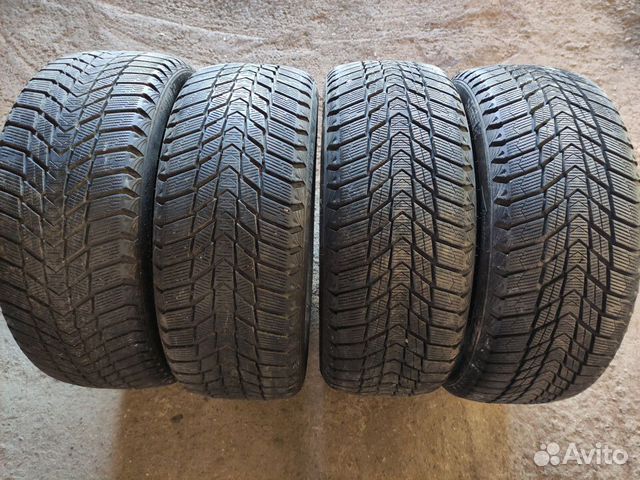 Roadstone Winguard Ice Plus 205/50 R17