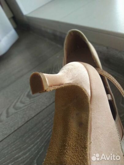 Новые туфли на с ST