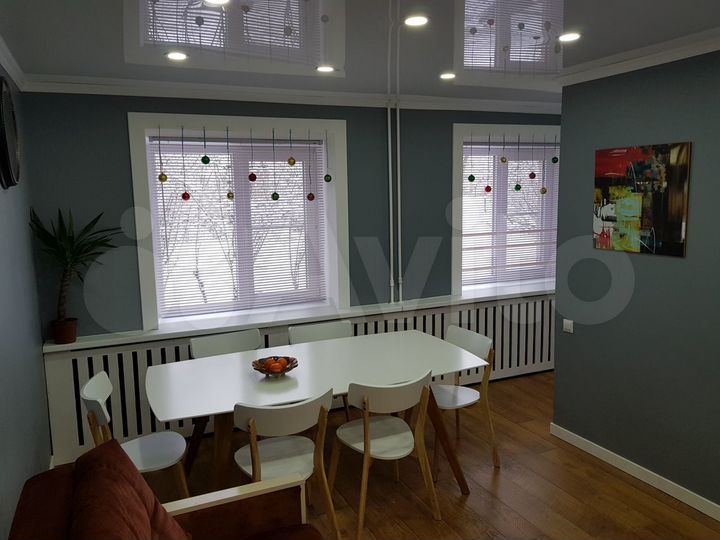 2-к. квартира, 70 м², 1/2 эт.