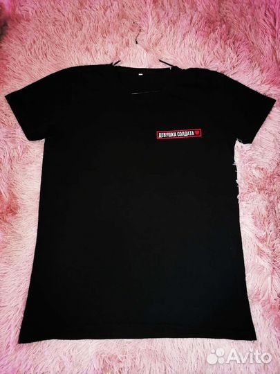 Чёрная футболка с принтом