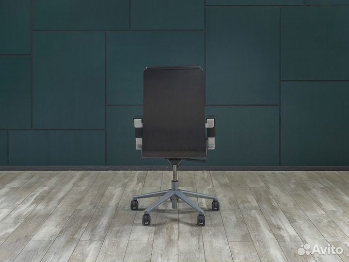 Офисное кресло для руководителя Sitland madera Ита